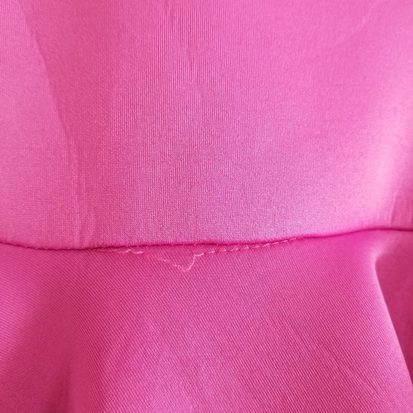 RUFFLE Sleeveless V-Neck Midi Dress - Picture 6 of 7